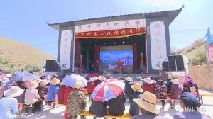 方仔：从乡村到大舞台的奋斗故事