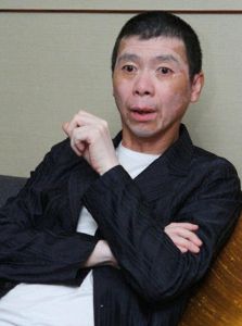 冯小刚事业低谷：从喜剧王者到挑战重重