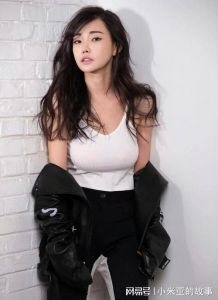 王晶新宠孟瑶：三级电影女神的性感魅力与未来展望