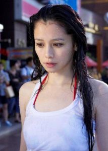 徐若瑄三级电影生涯回顾：从清纯玉女到成熟艺术家