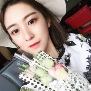 王柳雯天天：从淘宝店主到女神的时尚蜕变之路