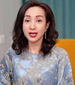 民歌天后汤灿狱中生活揭秘，传奇人生引热议