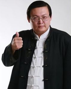 梁宏达如今现状，从央视毒舌到网红蜕变之路