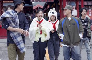 吴亦凡与赵今麦同节目被争议，Angelababy解围获赞