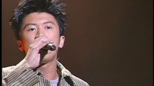 丁真谢霆锋吃饭风波 耿直少年没变